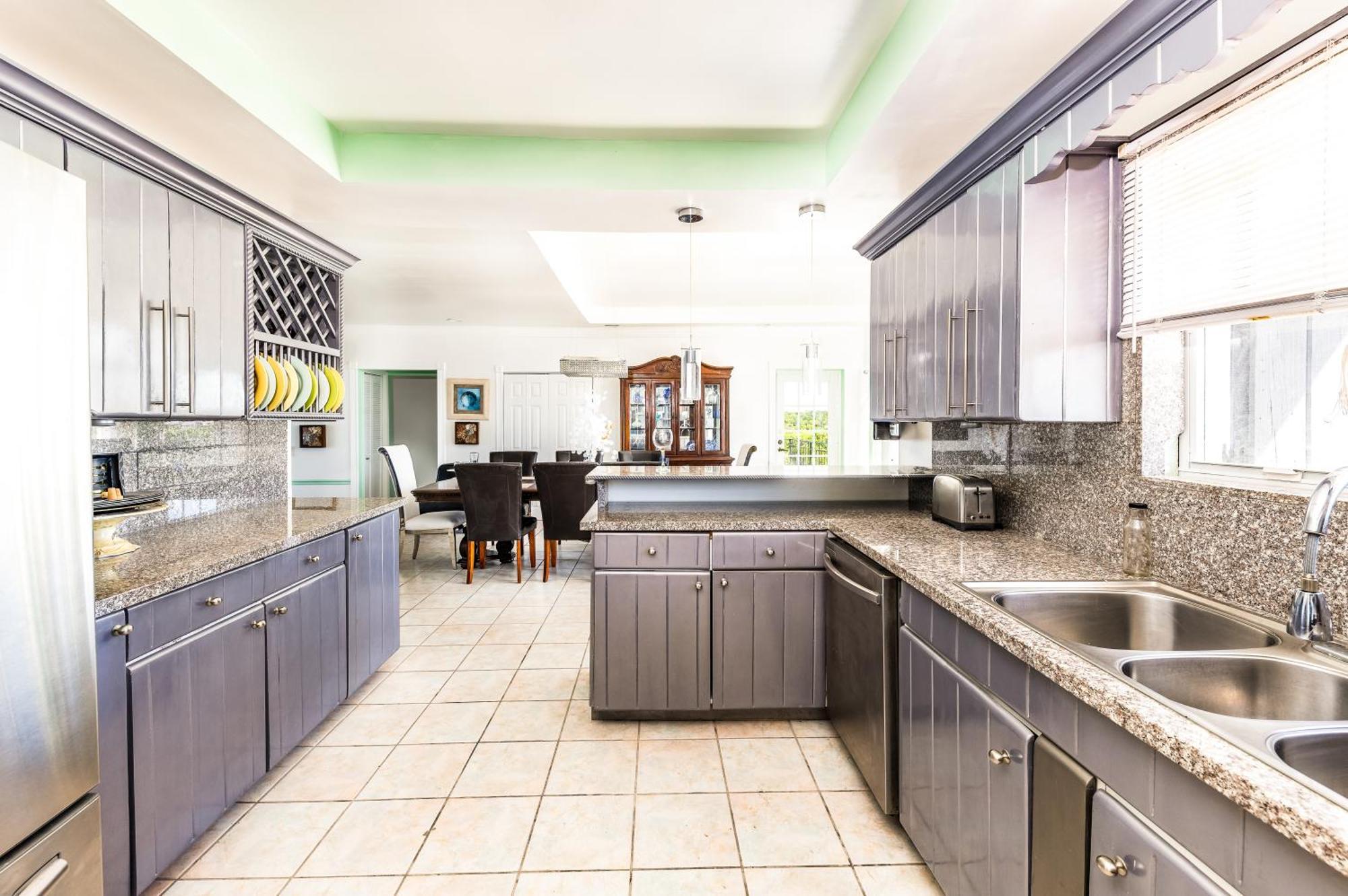 Waterside Home, Shaded Whirlpool Spa, Outdoor Dining, Smart Tv, Amazon Prime Five Cays Settlement Zewnętrze zdjęcie